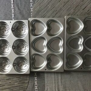 Lot of 3 Vintage Wilton Hearts and Pumpkins/Jack-o-Lantern Cupcake/Muffin Pans